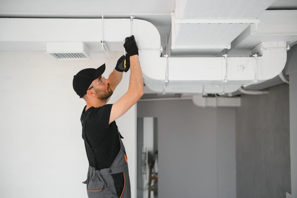 air duct installation hvac technician